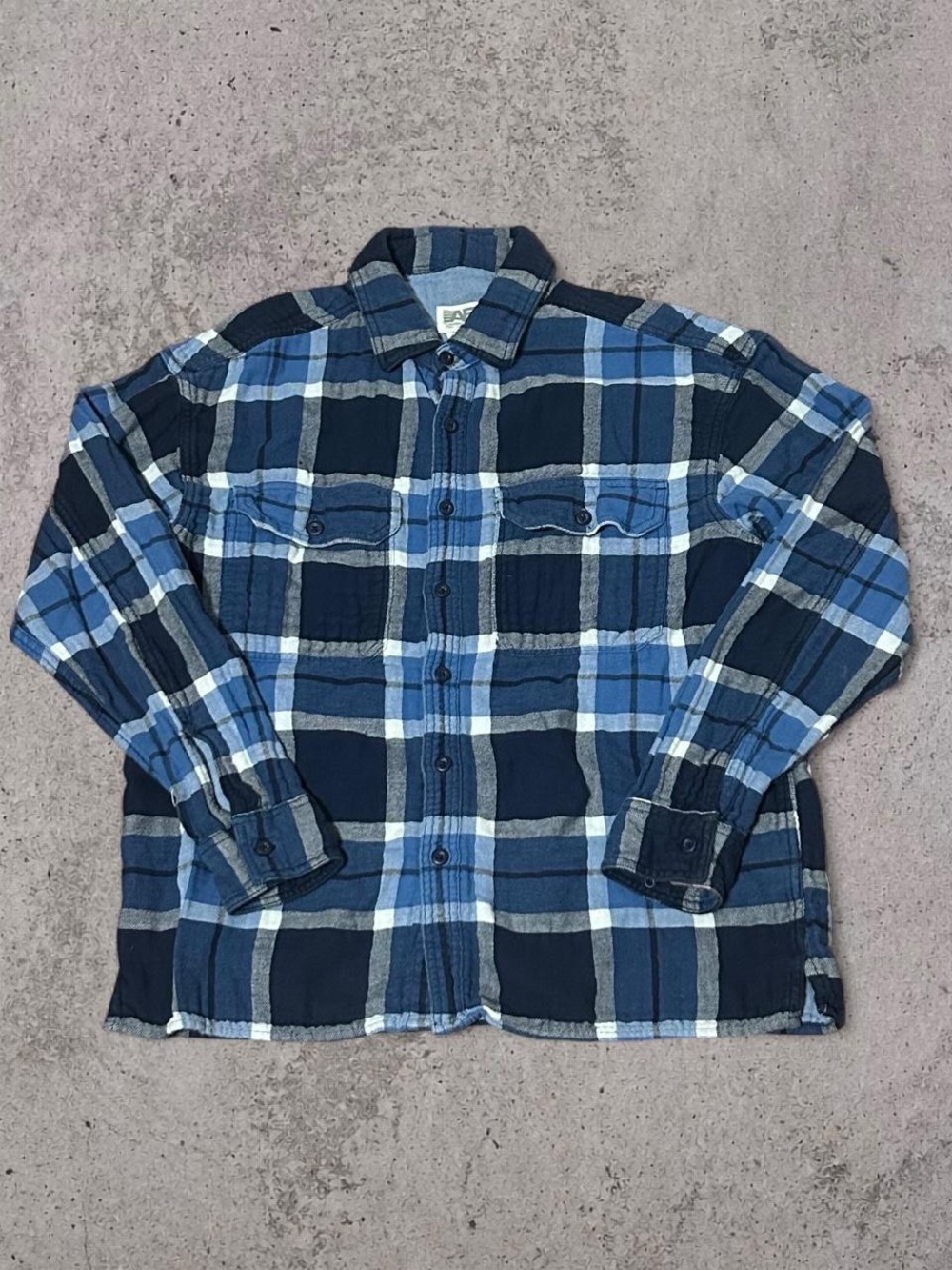 American Eagle Outfitters Blue Plaid Flannel Shirt Medium